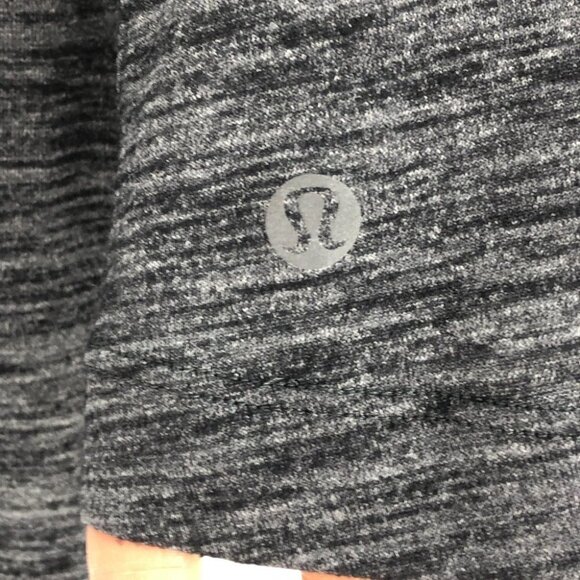 Lululemon Heathered Black  &go Everywhere Long Sleeve Shirt size ~4 - Picture 11 of 16